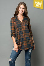 Load image into Gallery viewer, Plaid Top- Plus size