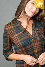 Load image into Gallery viewer, Plaid Top- Plus size