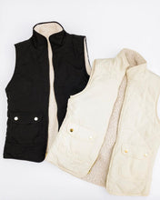 Load image into Gallery viewer, Black Puffer Vest