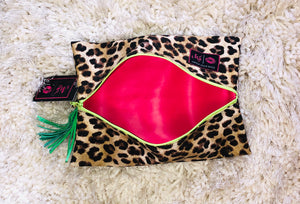 X Makeup Junkie Bag Savannah w/lime green zipper
